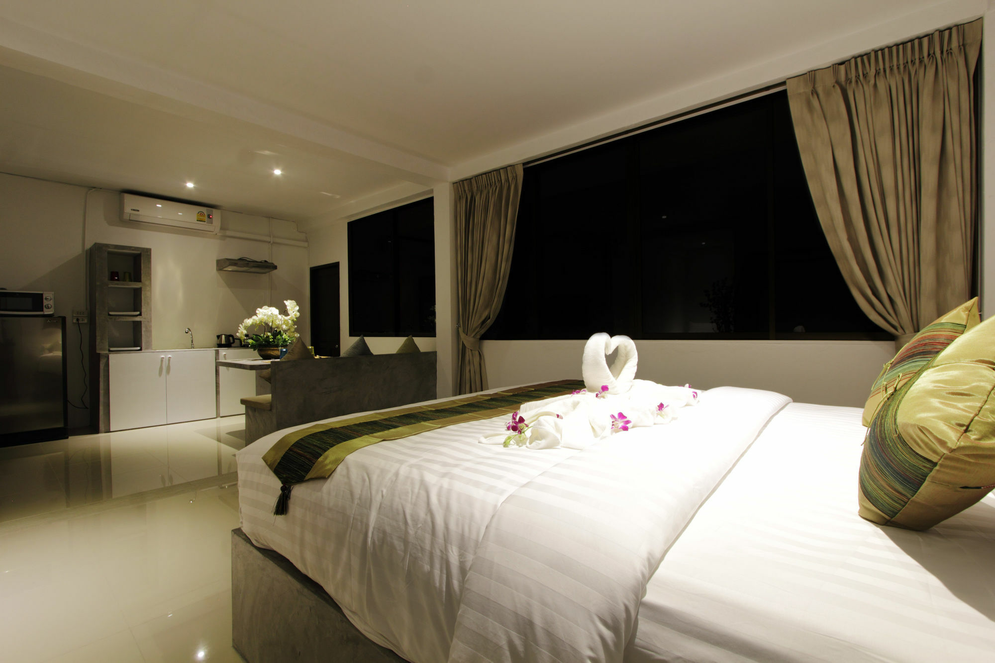Samui Beach Residence Hotel Chaweng  Bagian luar foto